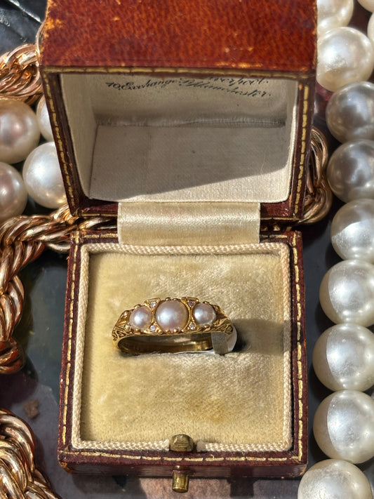 Vintage Natural Pearl and Diamond Ring, 18k