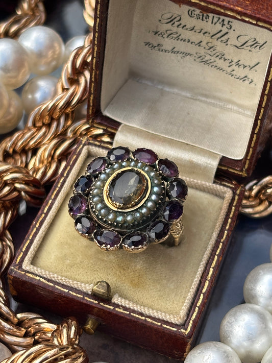 Amethyst and Seed Pearl Mourning Ring in 9K Gold – A Poignant Symbol of Love and Loss