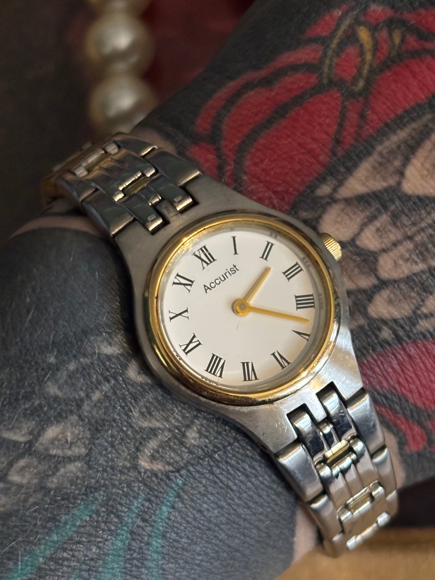 Accurist Ladies Watch