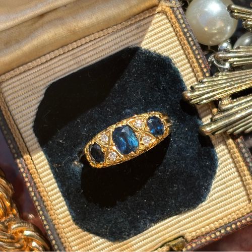 Sapphire & Diamond Ring