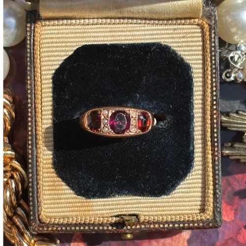 Victorian Garnet & Pearl Ring