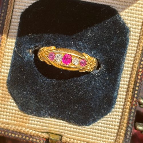 Ruby & Diamond Ring