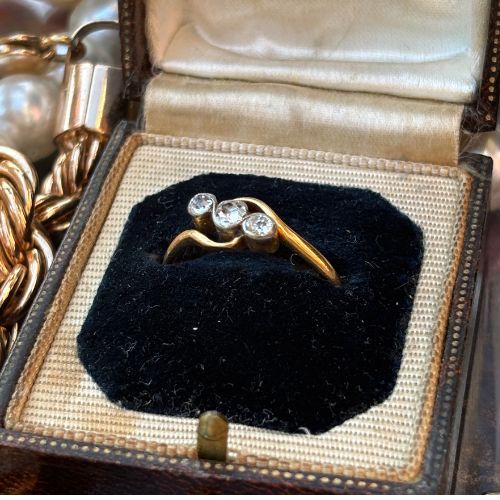 Antique Three-Stone Diamond Twist Ring
