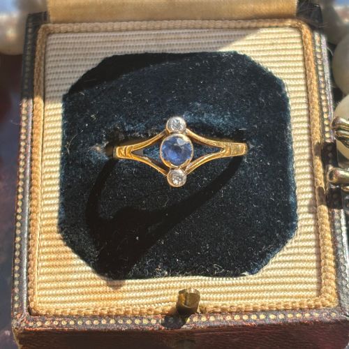 Sapphire & Diamond Ring